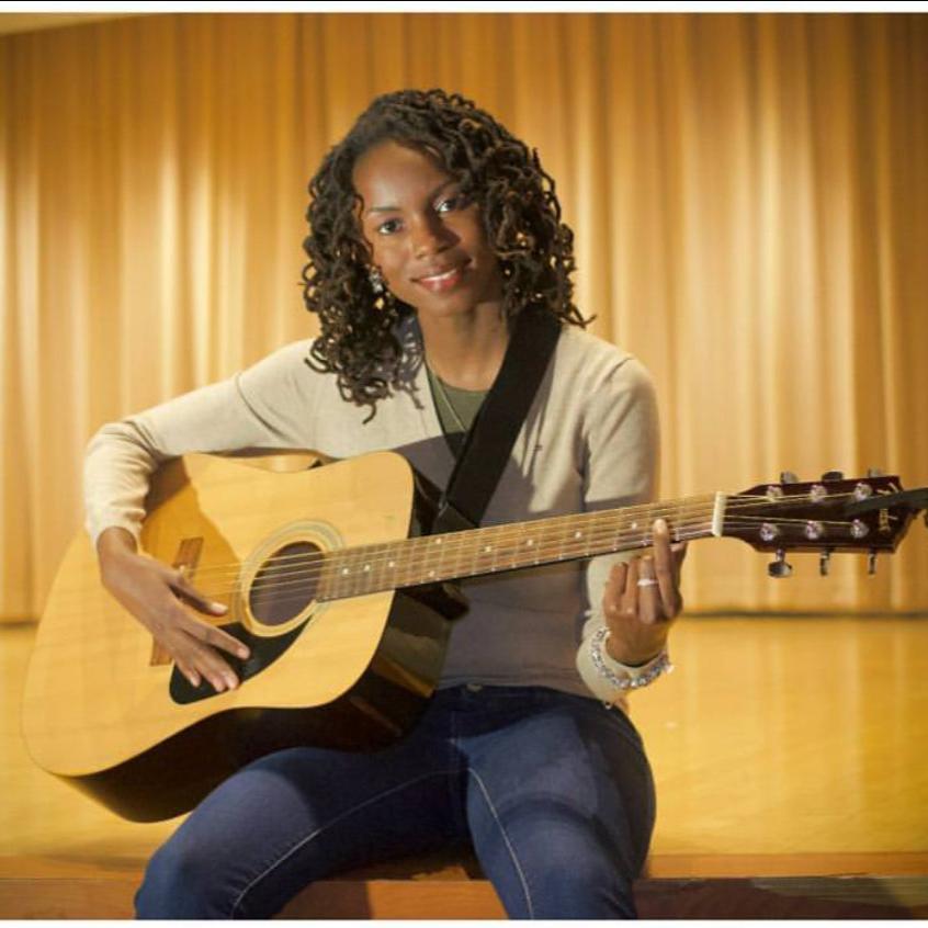 Jamilia - Private Guitar Teacher